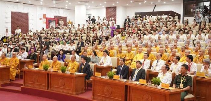 Chư tôn đức, đại biểu tham dự
