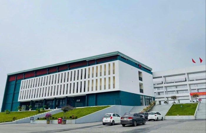 Bộ GD&ĐT yêu cầu các địa phương rà soát, xác minh các dấu hiệu bất thường trong kết quả thi tốt nghiệp THPT năm 2026 và báo cáo trước ngày 10/7.
