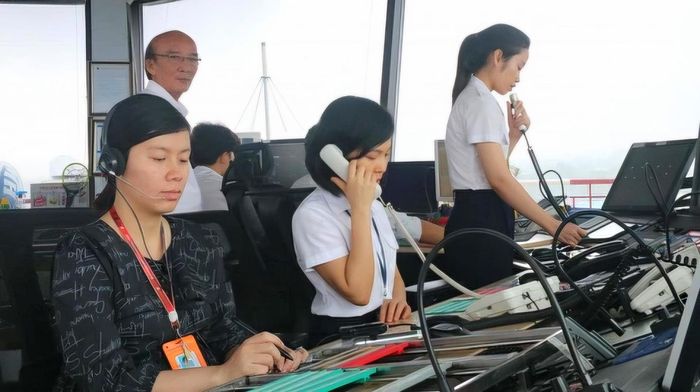 Hoạt động điều hành, quản lý bay tại sân bay Đà Nẵng. (Ảnh tư liệu).