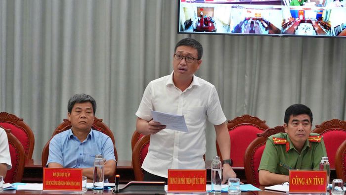 Ông Tăng Vũ Em, Giám đốc Trung tâm Phát triển quỹ đất tỉnh Cà Mau.