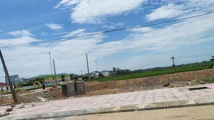  Khu đất đấu giá. 