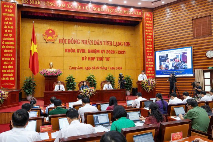 Toàn cảnh Kỳ họp thứ Tư, HĐND tỉnh Lạng Sơn khóa XVIII