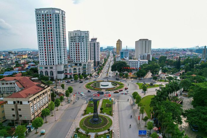 Bộ trưởng Bộ Nội vụ Đỗ Thanh Bình đã ký ban hành Quyết định số 750/QĐ-BNV về việc phân loại đơn vị hành chính đối với tỉnh Thái Nguyên. Ảnh: Đồng Văn Thưởng.