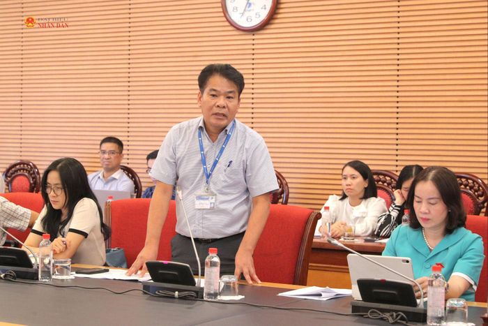 Đại diện Tập đoàn VNPT phát biểu