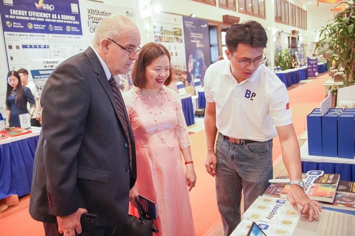 Đà Nẵng đang đứng trước cơ hội phát triển và mở ra điều kiện để tái cấu trúc mô hình phát triển trên quy mô lớn hơn.