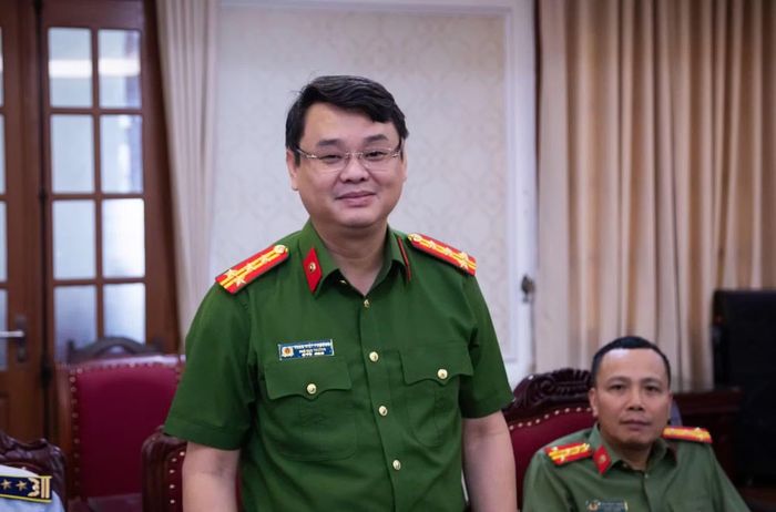 Đại tá Trần Viết Phương, Phó Cục trưởng Cục Cảnh sát phòng chống tội phạm về môi trường.