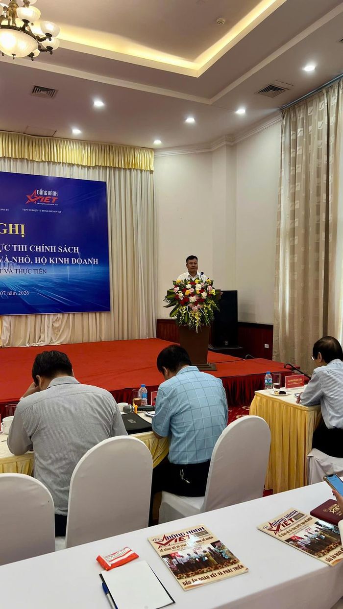 TS. Nguyễn Hồng Thái - Tổng Biên tập Tạp chí điện tử Đồng Hành Việt phát biểu.