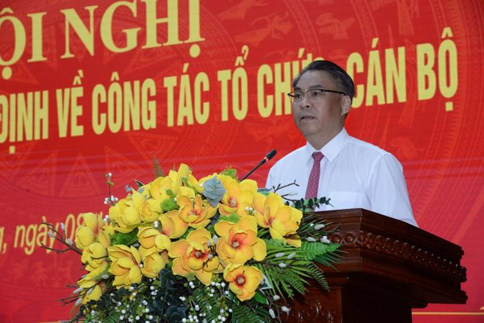 Bí thư Tỉnh ủy, Chủ tịch HĐND tỉnh Phan Thăng An phát biểu giao nhiệm vụ.
