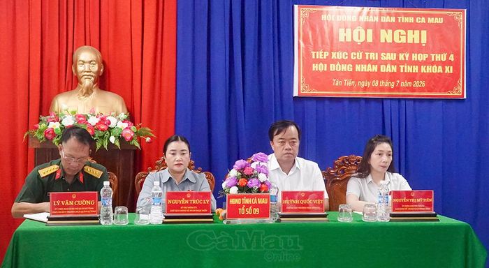 Tổ đại biểu HĐND tỉnh chủ trì buổi tiếp xúc cử tri tại xã Tân Tiến.