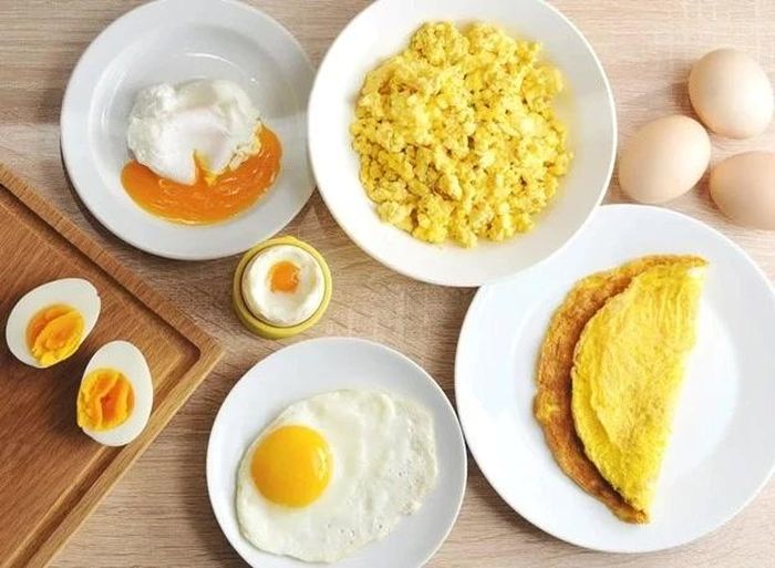 Trứng là nguồn dinh dưỡng quen thuộc trong bữa ăn hằng ngày. Ảnh minh họa