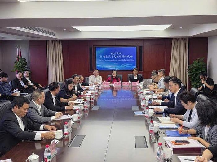 Đoàn công tác tỉnh Gia Lai do ông Thái Đại Ngọc, Ủy viên Ban Chấp hành Trung ương Đảng, Bí thư Tỉnh ủy làm Trưởng đoàn.