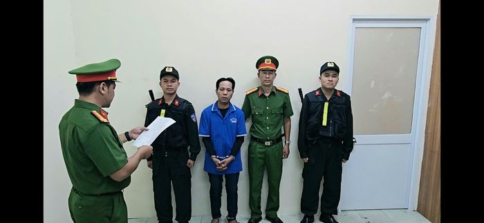 Thạch Kim Thái tại cơ quan Công an