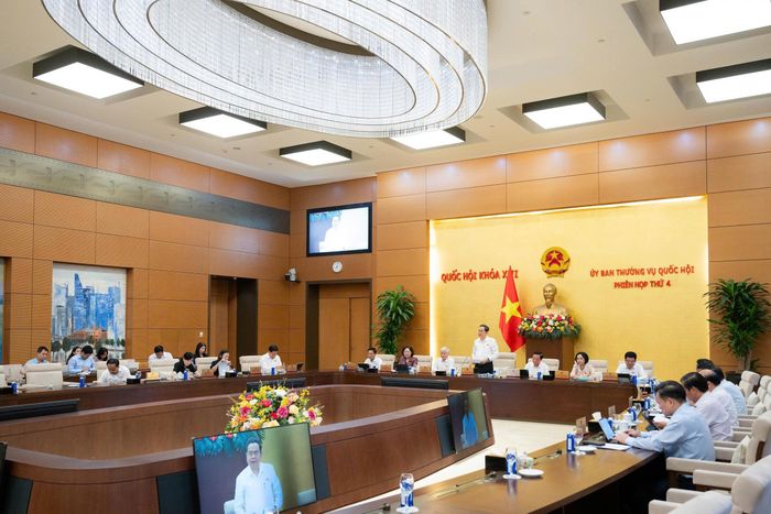 Quang cảnh phiên họp. (Ảnh: Phạm Thắng)