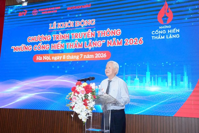 Ông Tạ Việt Anh, Chủ tịch Hội đồng Quản lý Quỹ Hỗ trợ chương trình, dự án an sinh xã hội Việt Nam phát biểu tại buổi lễ. Ảnh: Phạm Hùng