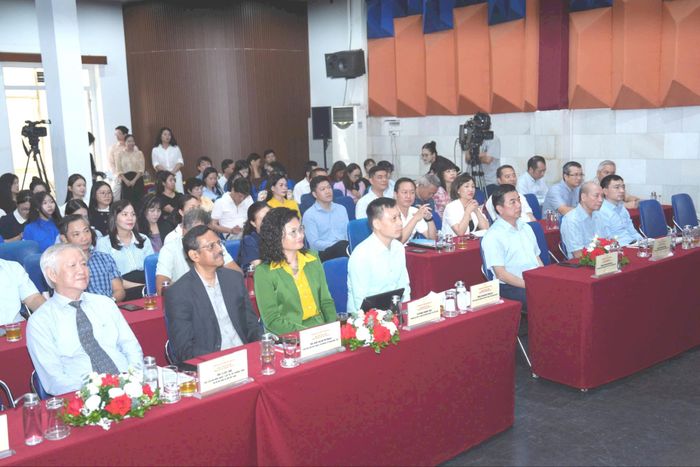 Các đại biểu tham dự Chương trình. Ảnh: Phạm Hùng