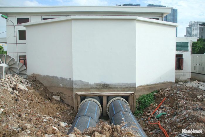 Dự kiến đến ngày 15-7, Trạm bơm Phú Thượng sẽ vận hành đủ công suất thiết kế 12m³/giây. Ảnh: Cao Kỳ