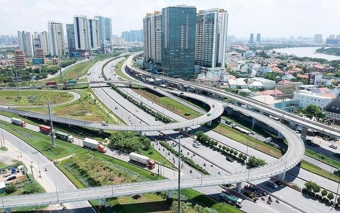 Luật Thủ đô 2026, quy hoạch mới cùng hàng loạt dự án hạ tầng chiến lược đang tạo ra dư địa phát triển lớn cho Hà Nội. Ảnh minh họa: PV