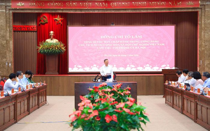 Tổng Bí thư, Chủ tịch nước Tô Lâm phát biểu chỉ đạo tại buổi làm việc. Ảnh: Quang Thái