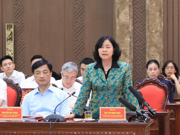 Chủ tịch Ủy ban Trung ương MTTQ Việt Nam Bùi Thị Minh Hoài phát biểu tại buổi làm việc. Ảnh: Quang Thái