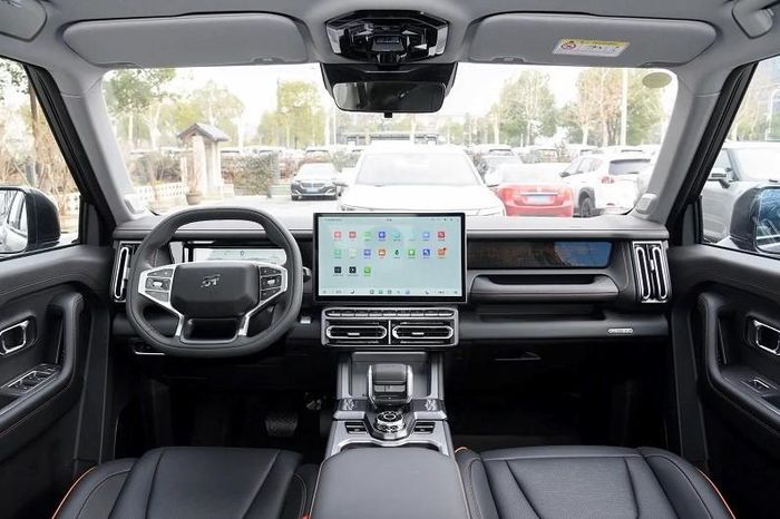 Jetour Freedom 1.5T sở hữu không gian nội thất được thiết kế tối giản