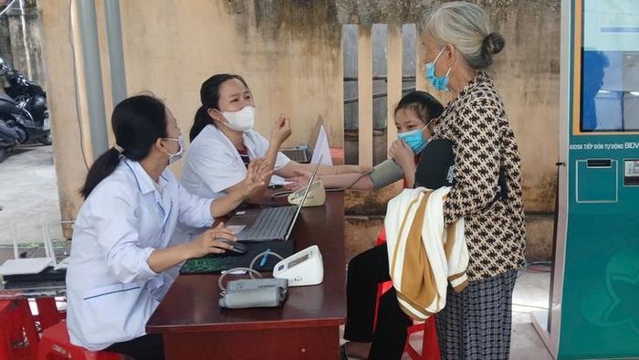 Các kiến thức liên quan sức khỏe được bác sĩ giải thích dễ hiểu, dễ nhớ cho người dân.