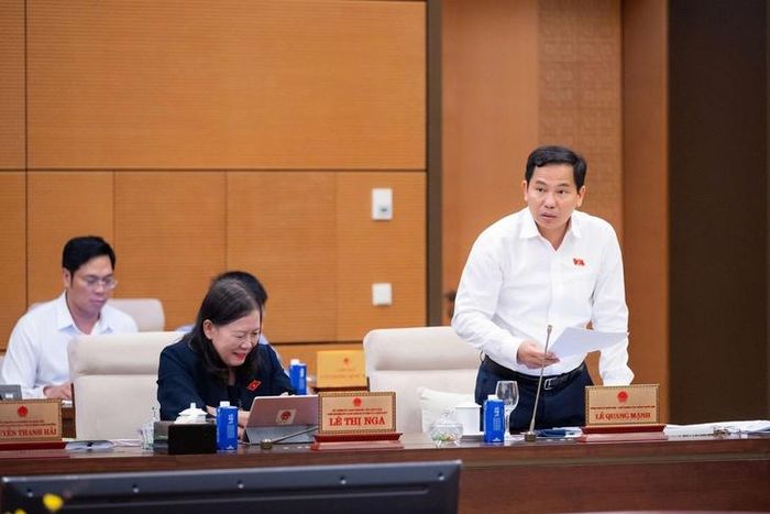 Tổng Thư ký Quốc hội, Chủ nhiệm VPQH Lê Quang Mạnh.