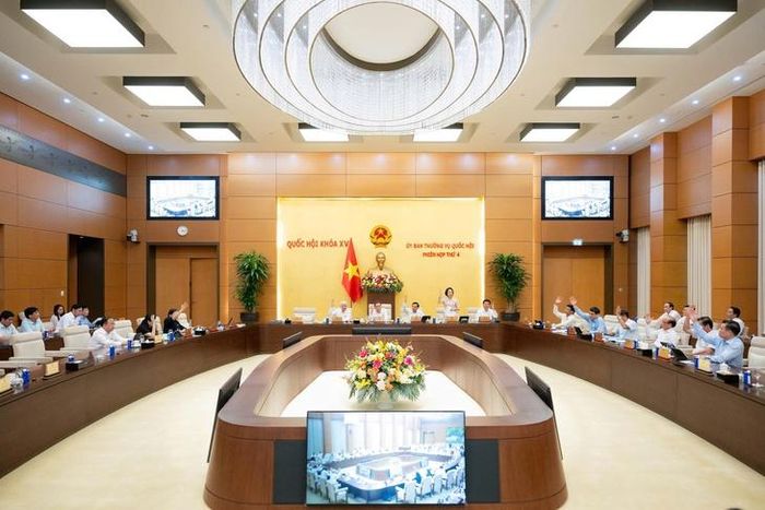 UBTVQH biểu quyết thông qua về mặt nguyên tắc dự án Pháp lệnh sửa đổi, bổ sung một số điều của Pháp lệnh Ưu đãi người có công với cách mạng.