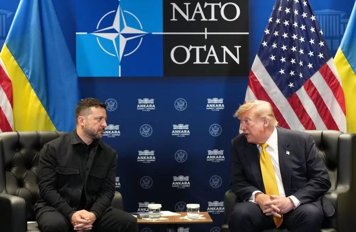 Ông cho rằng Ukraine vẫn đối phó hiệu quả với máy bay không người lái và tên lửa hành trình, nhưng gặp nhiều khó khăn trước các đòn tấn công bằng tên lửa đạn đạo do thiếu tên lửa đánh chặn.
