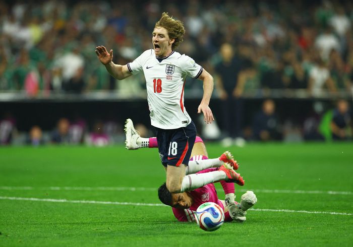  Gordon được HLV Tuchel tín nhiệm. Ảnh: Reuters. 