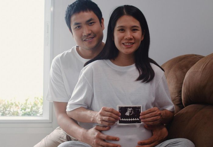Theo bác sĩ, phụ nữ nên chuẩn bị 5 yếu tố quan trọng từ trước khi thụ thai để bảo vệ cả mẹ và bé. Ảnh: Magnific.