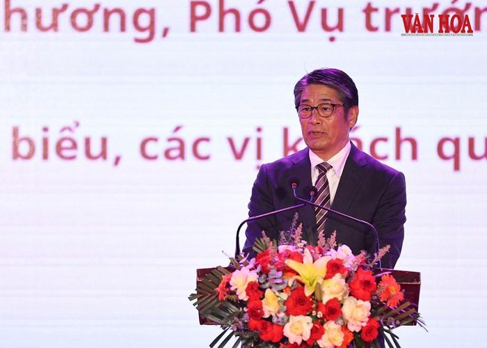 Đại sứ Đặc mệnh toàn quyền Nhật Bản tại Việt Nam Ito Naoki phát biểu tại lễ khai mạc