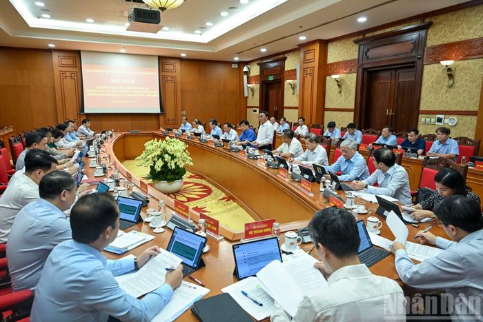  Quang cảnh Hội nghị sơ kết công tác chuyển đổi số trong các cơ quan Đảng 6 tháng đầu năm, triển khai nhiệm vụ 6 tháng cuối năm 2026. (Ảnh: DUY LINH) 