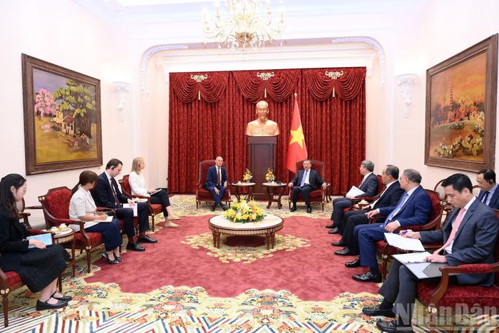 Tổng Bí thư, Chủ tịch nước Tô Lâm tiếp Đại sứ Vương quốc Hà Lan tại Việt Nam Kees van Baar chào từ biệt, kết thúc nhiệm kỳ công tác.