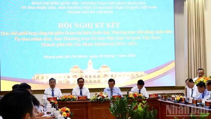Toàn cảnh hội nghị.