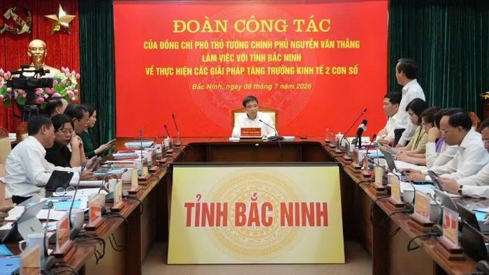 Quang cảnh buổi làm việc.