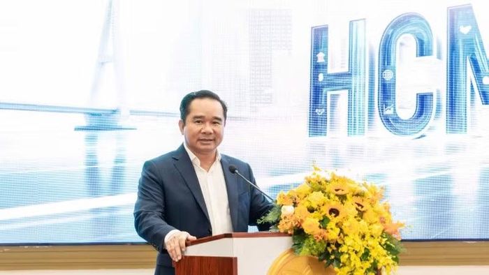Đồng chí Nguyễn Văn Được, Chủ tịch Ủy ban nhân dân Thành phố Hồ Chí Minh.
