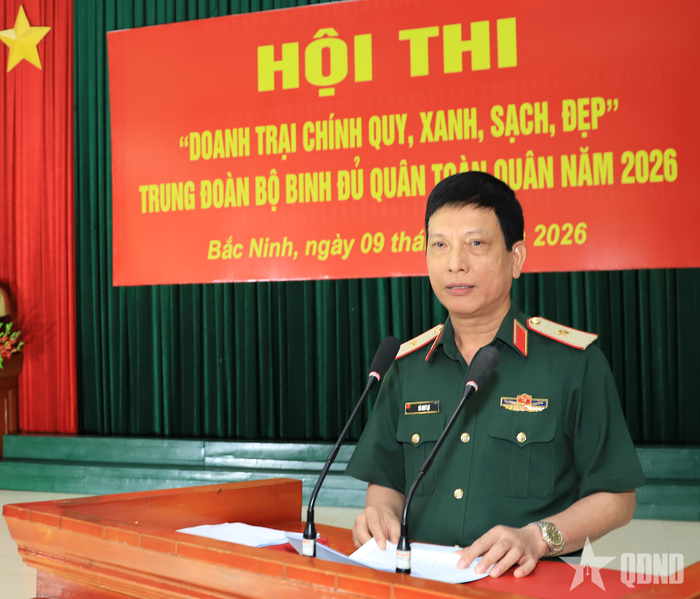  Thiếu tướng Hà Như Lợi quán triệt thực hiện nhiệm vụ chấm thi tại Trung đoàn 101.