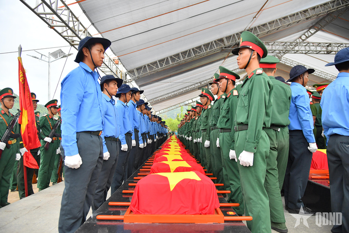 235 hài cốt liệt sĩ được tìm thấy, quy tập và an táng tại Nghĩa trang Liệt sĩ Dốc Bà Đắc. Ảnh: PHƯƠNG VŨ