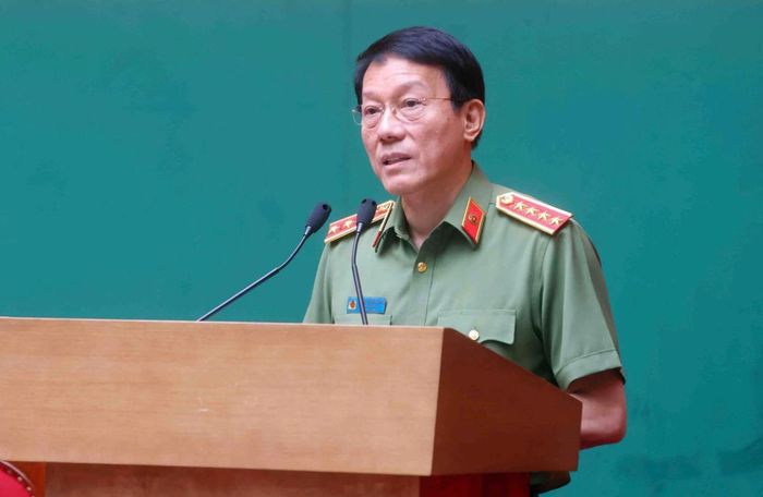 Bộ trưởng Lương Tam Quang phát biểu khai mạc Hội thảo.