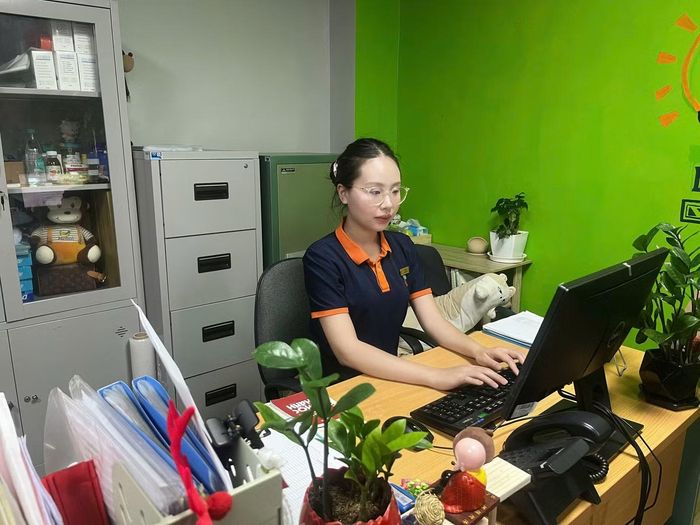 Ước mơ lớn nhất của Mai Lan là trở thành một giảng viên.
