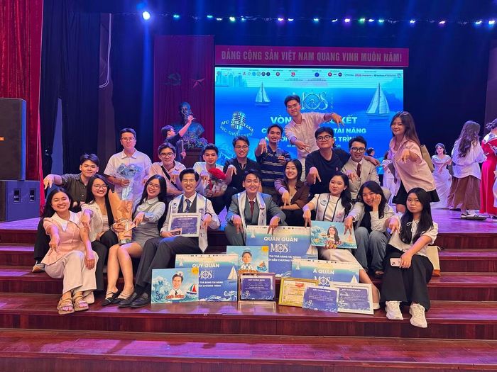 Hai "ngôi nhà" PMC và AMC luôn đồng hành cùng Gia Anh trên mọi chặng đường, giúp chàng trai trẻ định hình tư duy làm nghề.