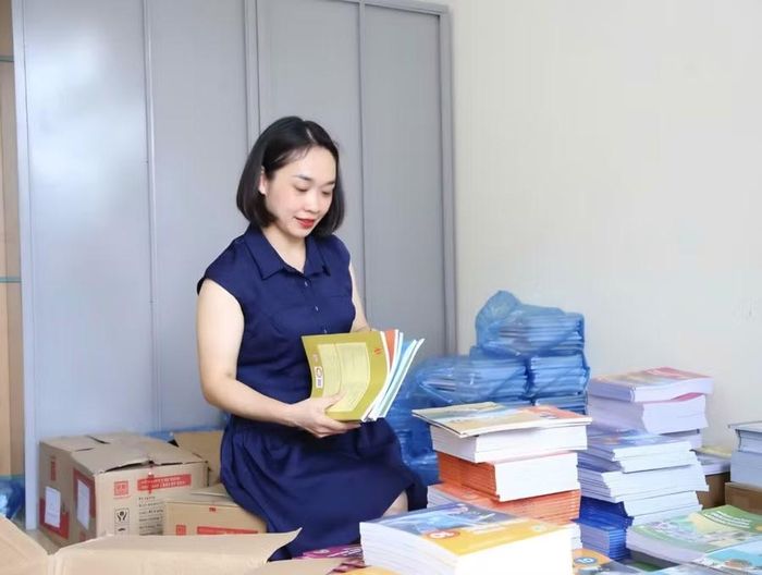 Sách giáo khoa được bày bán đầy đủ tại các đại lý trên địa bàn tỉnh Sơn La.