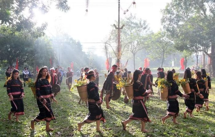 Đến với Gia Lai, du khách được trải nghiệm các nét văn hóa truyền thống.