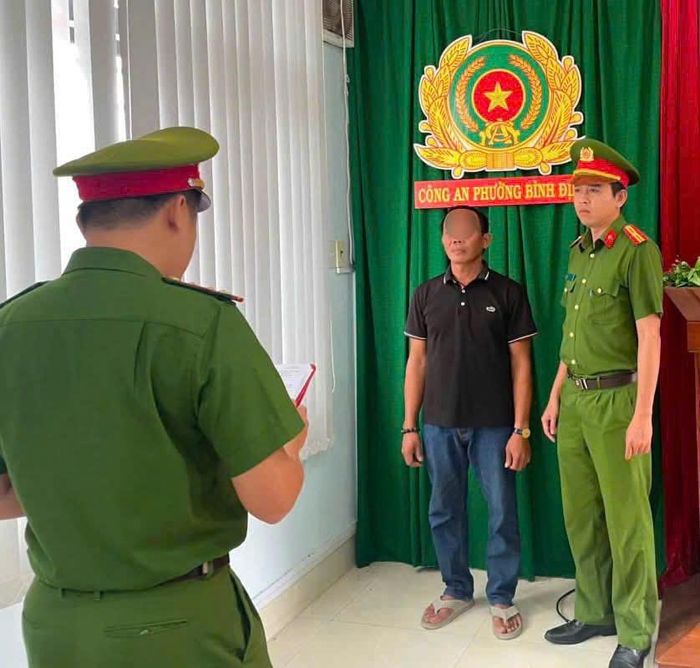 Đối tượng Mai Văn Hùng tại cơ quan công an.