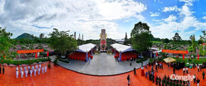 An Giang trang trọng tổ chức lễ truy điệu và an táng 235 hài cốt liệt sĩ