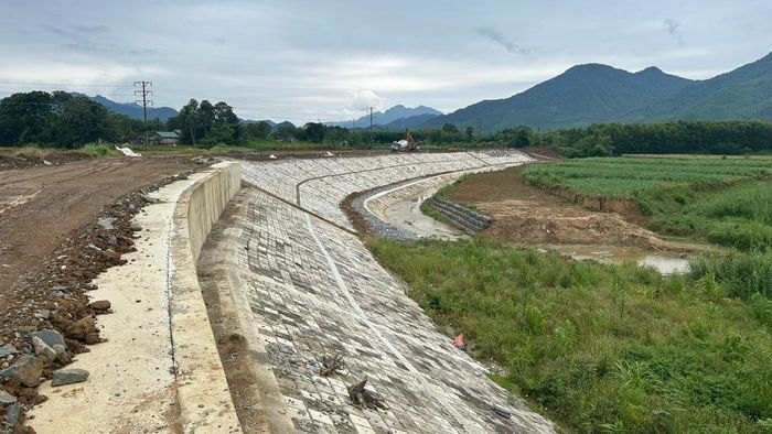 Thúc tiến độ các dự án, chạy đua với mưa lũ 2026