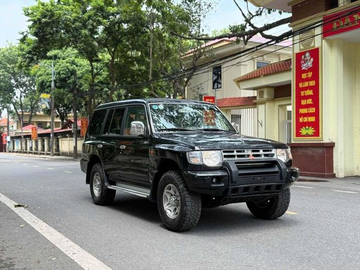 Mitsubishi Pajero V45 2005. Ảnh: Lan/Chợ ô tô miền Bắc