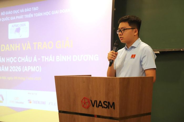  Trần Đại Thành Danh (lớp 12, Trường Phổ thông Năng khiếu thuộc ĐH Quốc gia TPHCM) giành Huy chương Vàng duy nhất của Việt Nam tại kỳ thi Olympic Toán học châu Á - Thái Bình Dương năm 2026.