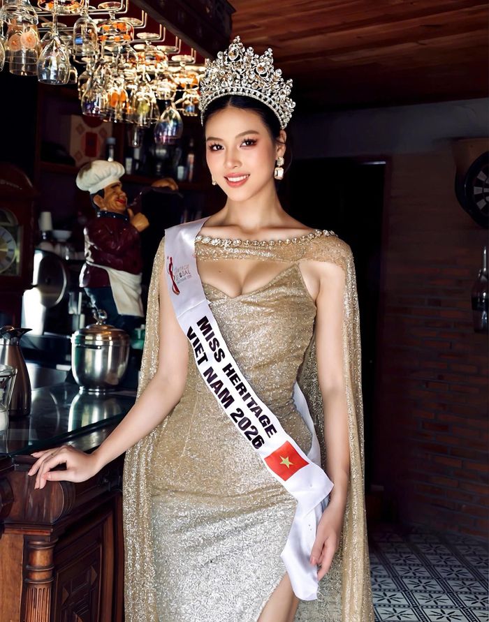  Trần Thu Huyền tích cực rèn luyện và trau dồi kỹ năng để sẵn sàng cho Miss Heritage Global 2026. (Ảnh: NVCC) 