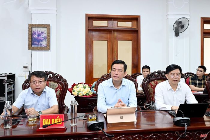 Đại biểu dự hội nghị.